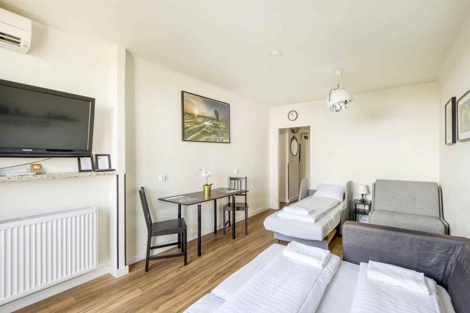 Labo Apartment Ogrod Saski Warsaw Exterior photo